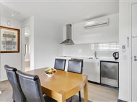 Peppers Moonah Links - 1 Bedroom Suite - Kitchenette